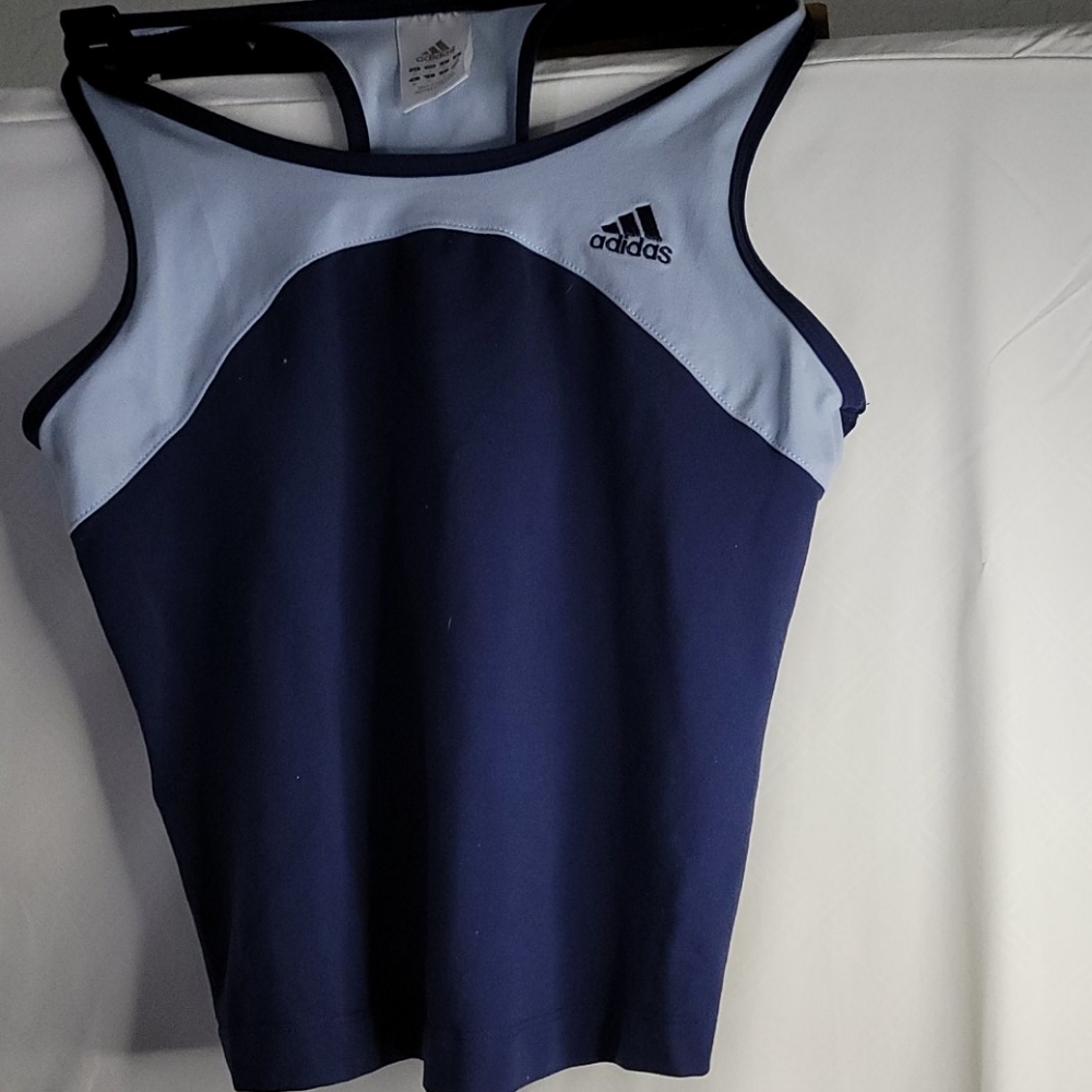 Sport top - Picture 1 of 3